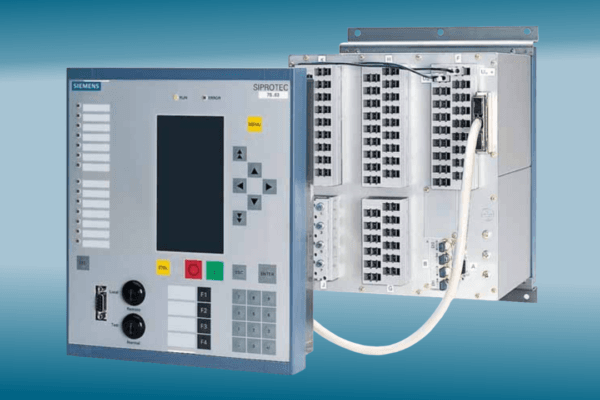 Teste de Relé Siemens 7SA611: Função de Distância 21 (PDIS) com Característica Quadrilateral 1 Teste de Relé Siemens 7SA611: Função de Distância 21 (PDIS) com Característica Quadrilateral